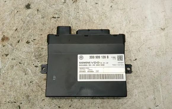 Porsche Cayenne (9PA) Keyless (KESSY) go control unit/module 3D0909139B 5WK48825 5WK48504