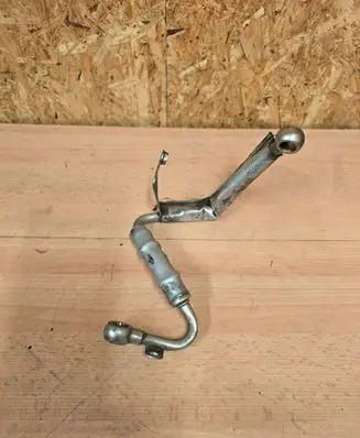 Audi A4 S4 B8 8K Turbo turbocharger oiling pipe/hose 06H121497B