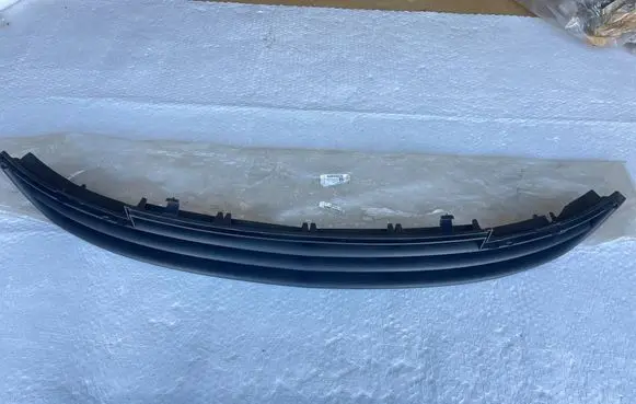 Opel Meriva B Front bumper lower grill 13296442BLCP 13296442 13329274