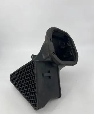 Audi Q7 4L Air intake duct part 7L0819049 7l0819062