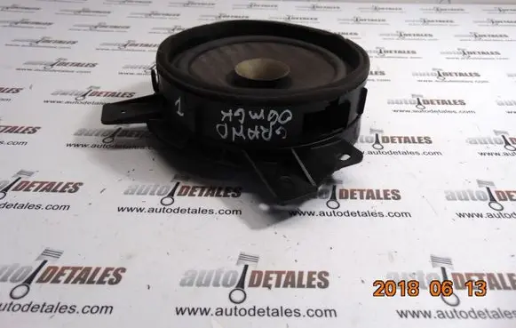 Mitsubishi Grandis Rear door speaker MR986443