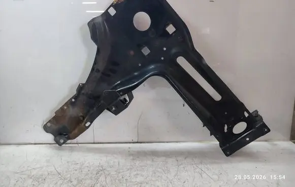 Land Rover Range Rover L322 Headlight/headlamp mounting bracket 