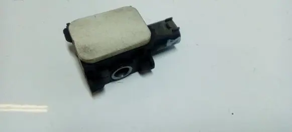 Mercedes-Benz ML W164 Airbag deployment crash/impact sensor 0038201926
