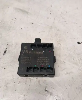 Mercedes-Benz E W212 Door control unit/module A2129004502 004047200