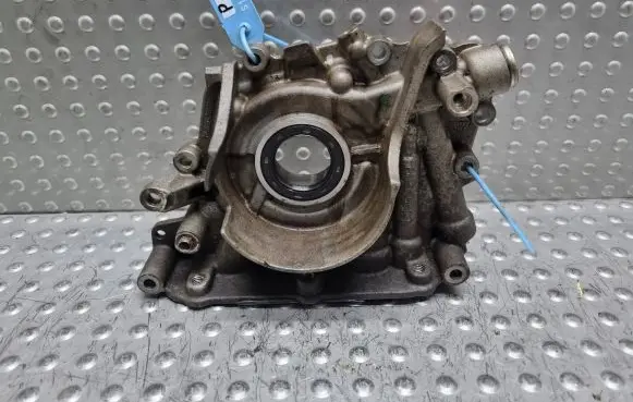 Ford Mondeo MK V Oil pump BM5G-6600