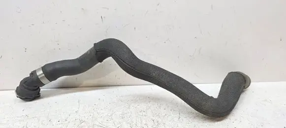 Volvo XC60 Engine coolant pipe/hose 31368860