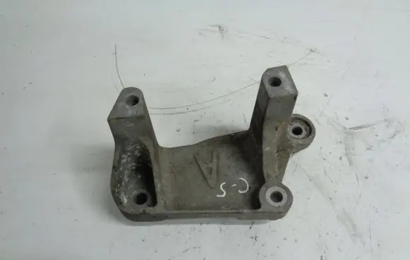 Citroen C5 Engine mount bracket 326B97 326B87 26D00