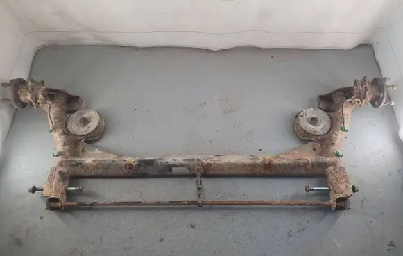 Rear axle beam