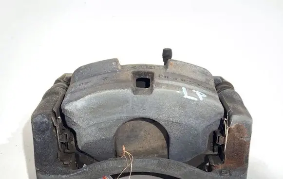 Nissan Qashqai Front brake caliper 