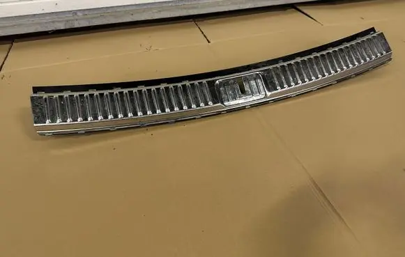 Porsche Cayenne (92A) Trunk/boot sill cover protection 7P0863459E