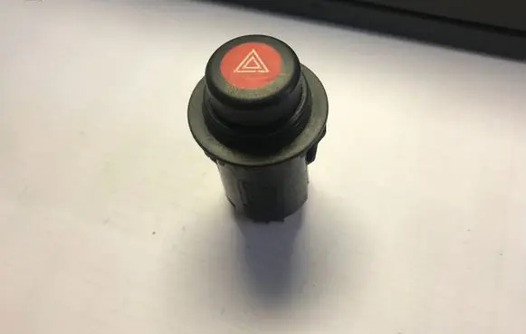 Opel Kadett E Hazard light switch 90181853