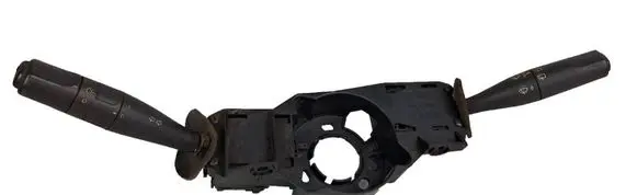 Wiper turn signal indicator stalk/switch