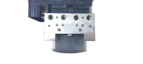 Ford Fusion II ABS Pump DG9C2C219DF DS9C2C405DF