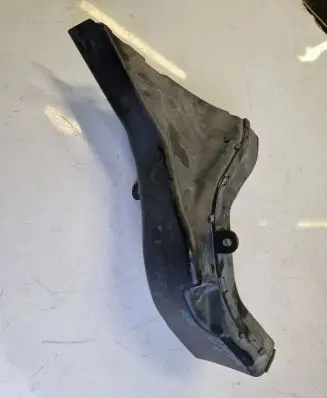 BMW 4 F32 F33 Air intake duct part 7432628
