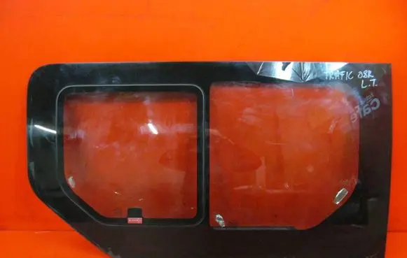 Renault Trafic II (X83) Side middle window/glass TRAFICSZYBALEWA VIVAROPRIMASTAR 20012014