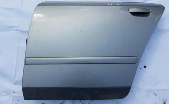 Audi A4 S4 B6 8E 8H Rear door sidabrines