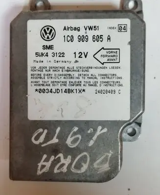 Volkswagen Golf IV Airbag control unit/module 1C0909605A 24020409C 5WK43122