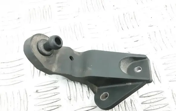 Audi A8 S8 D4 4H Air filter cleaner box bracket assembly 4H0133570A