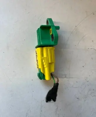 Audi A6 S6 C6 4F Airbag deployment crash/impact sensor 6Q0972623S 61891119 61891118