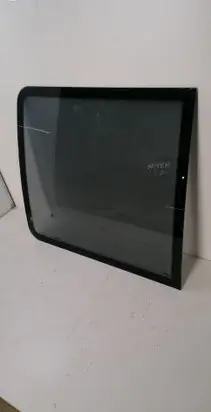 Renault Master II Rear side window 43R00258