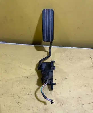 Renault Modus Accelerator throttle pedal 8200139322
