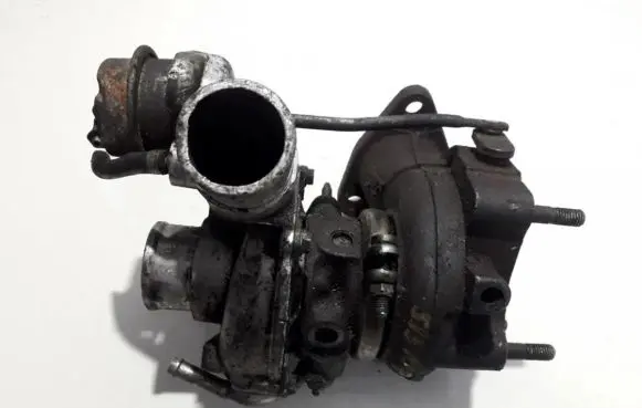 Toyota Avensis T220 Turbo 1720127010 17201-27010