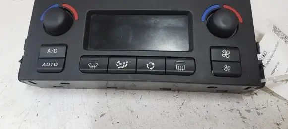 Peugeot 207 Climate control unit 69717001 96497866XT04 69710001