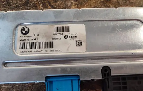 BMW 5 F10 F11 Comfort/convenience module 9247398 535218 105042