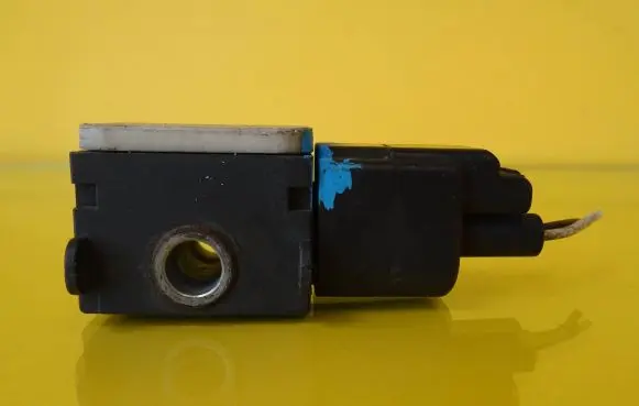 Ford Mondeo MK IV Airbag deployment crash/impact sensor 3M5T14B006AD