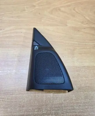 Volvo S60 Front door high frequency speaker 08676892 07010701