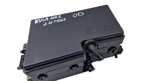 Ford Kuga II Fuse box set AV6T14A067AD