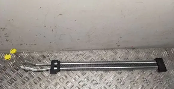 Volkswagen Touareg II Power steering radiator 