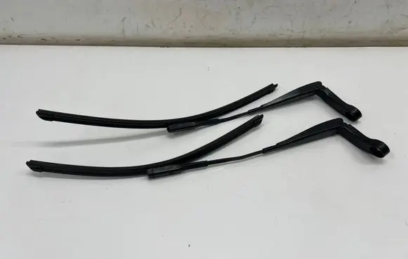 Mini Clubman F54 Windshield/front glass wiper blade 7354312 7354310