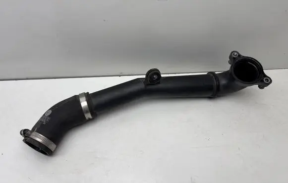 Intercooler hose/pipe