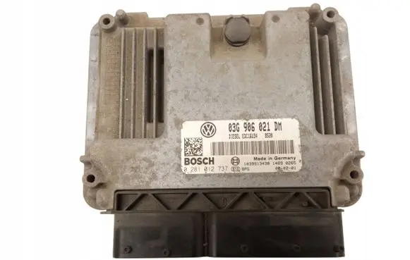Volkswagen Touran I Engine control unit/module 0281012737