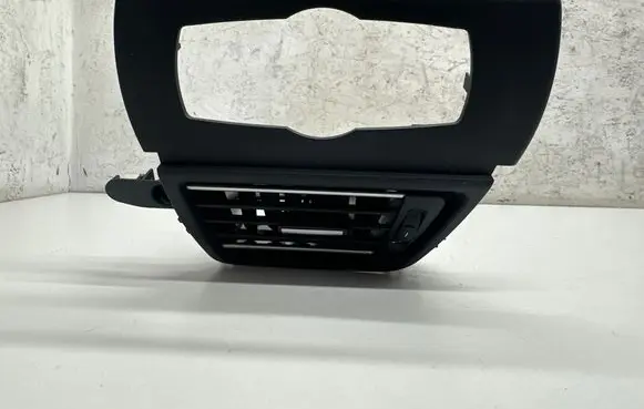 BMW 6 F06 Gran coupe Dashboard side air vent grill/cover trim 14121810 07733001