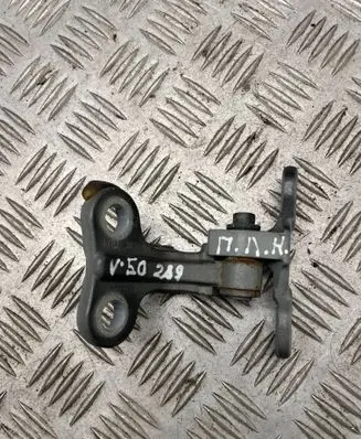 Volvo V50 Front door lower hinge 30784889