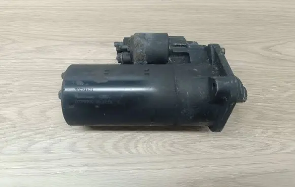 Volvo XC70 Starter motor 30724473 20070930 004236