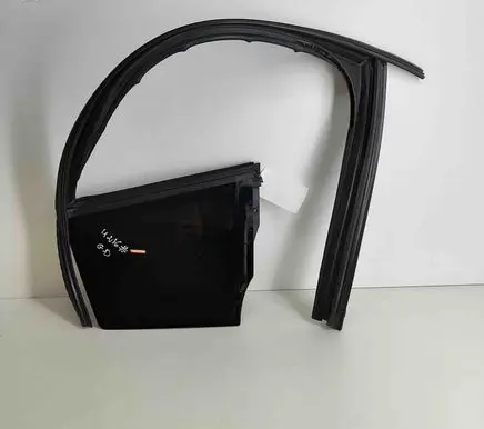 Tesla Model X Rear side window 43R004553 105527400G
