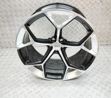 Audi Q8 R23 light alloy rim 4M8601025BG