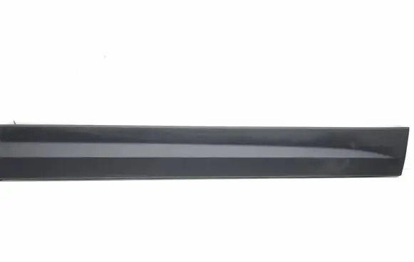 Ford Explorer Front door trim (molding) R2KBR20848A