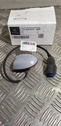 Radio antenna