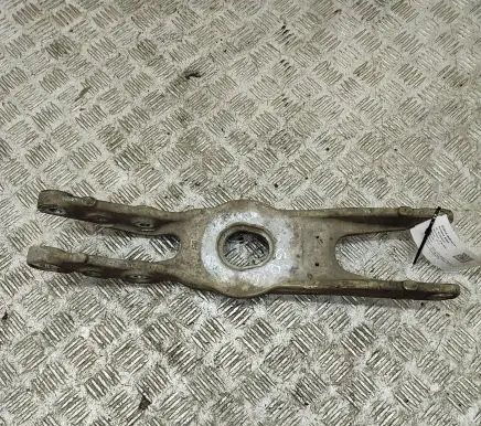 Mercedes-Benz C W205 Rear upper control arm/wishbone A2053504000 A2053523300
