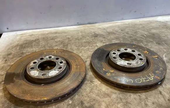 Opel Zafira B Front brake disc