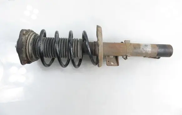 Volkswagen Polo IV 9N3 Front shock absorber with coil spring