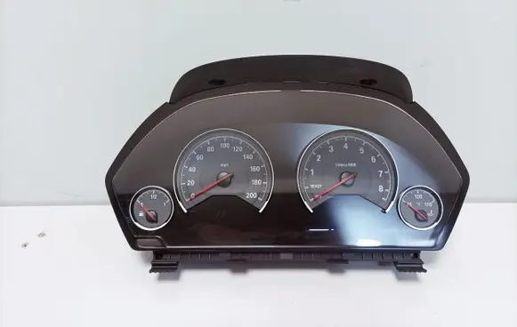 BMW M4 F82 F83 Speedometer (instrument cluster) 8747337 8099602