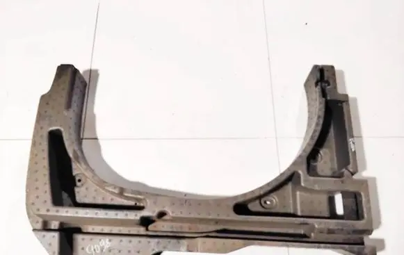 Volvo V50 Spare wheel section trim 8641821 25891-2