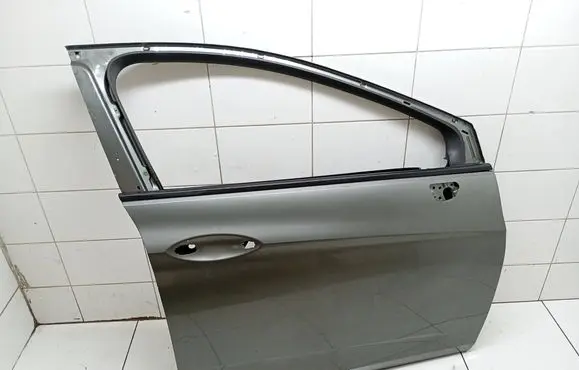 Opel Astra K Front door