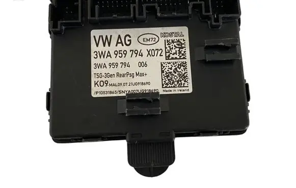 Volkswagen Golf VIII Central body control module 3WA959794