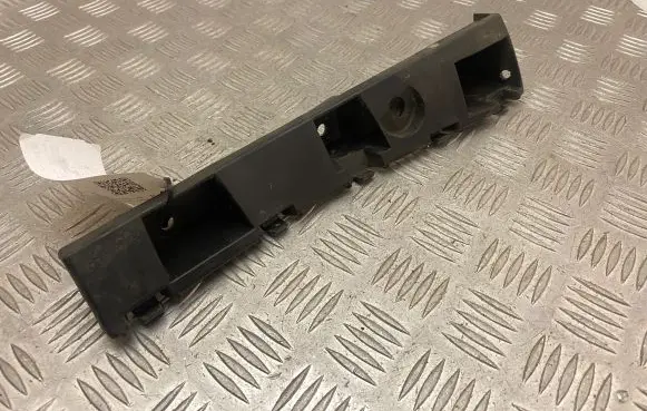 Ford Mustang VI Front bumper mounting bracket FR3B16C067AC